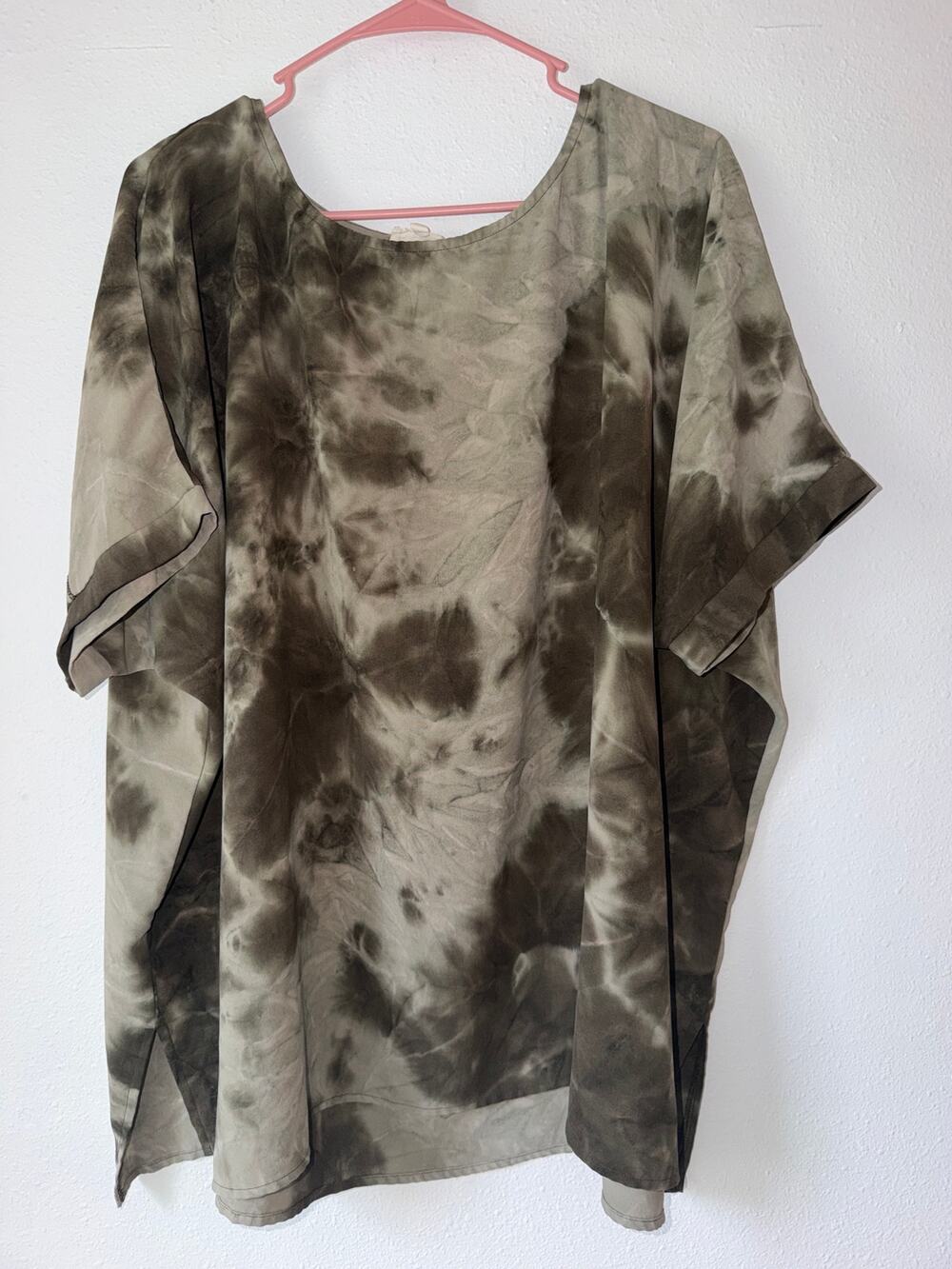 Easel Gray Marbled Short Sleeve Grunge Plus Size Scoop Neck Flowy T-Shirt Sz 1X